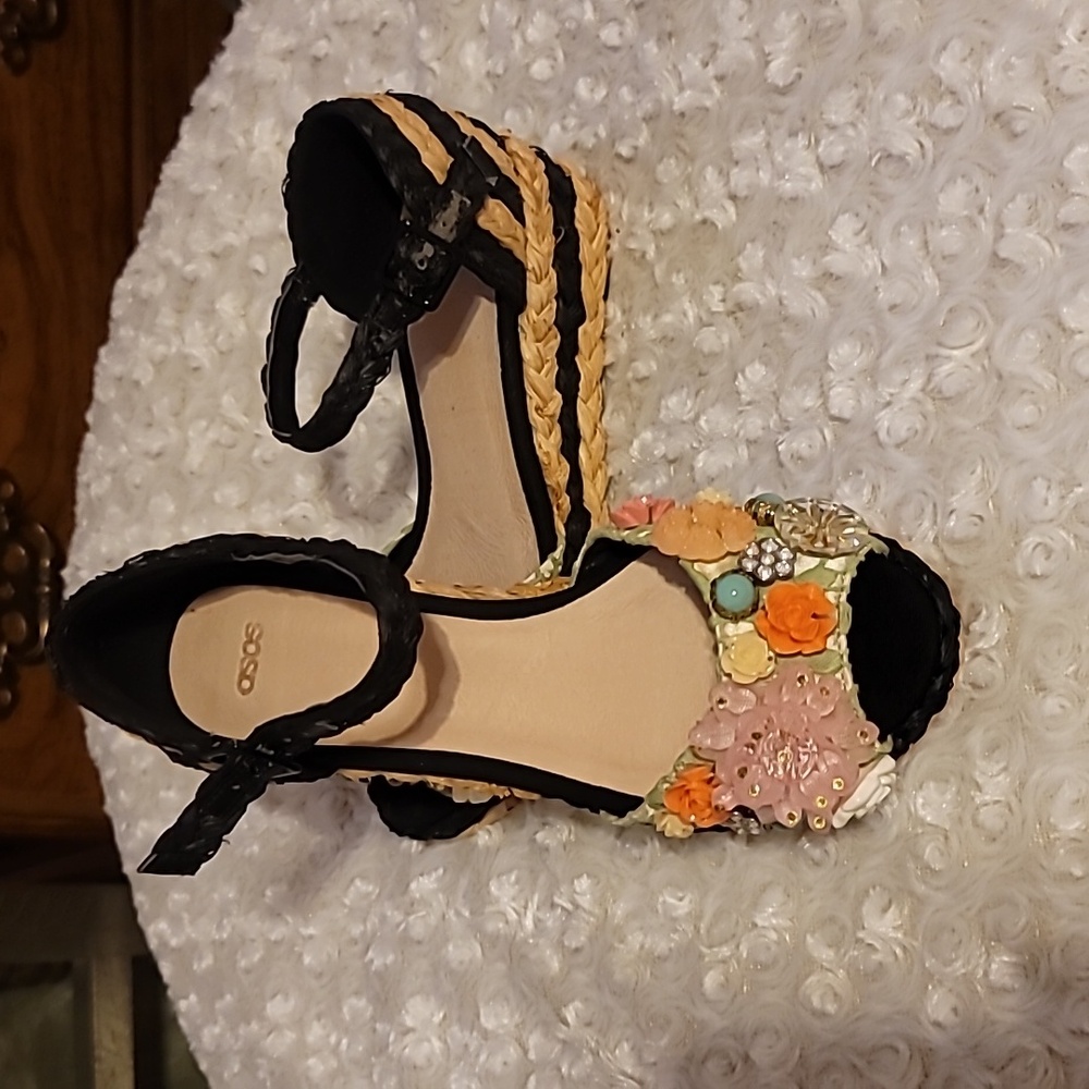 ASOS Decorated Espadrilles UK size 4/US size 6 to 6.5.